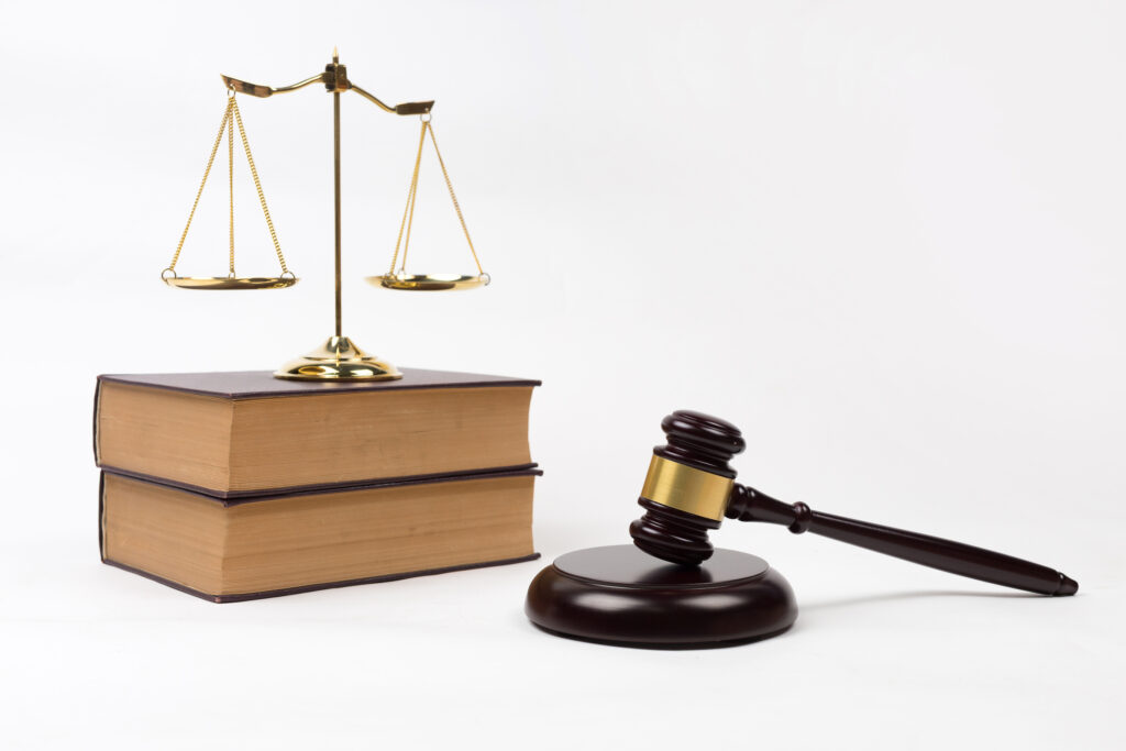 Propunerile partidelor pentru funcția de judecător al CCR. Candidații sunt audiați în Comisia Juridică