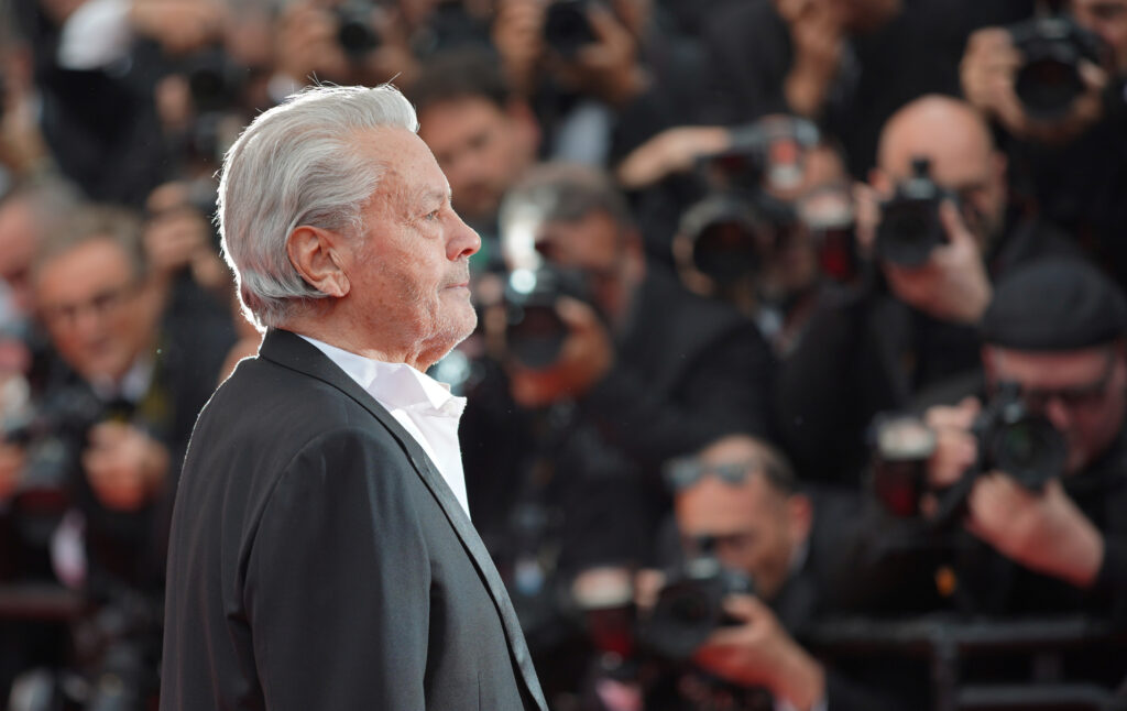 Decizie dramatică a actorul francez Alain Delon! Acesta cere să fie eutanasiat: „Sper ca viitorii actori să găsească în mine un exemplu”