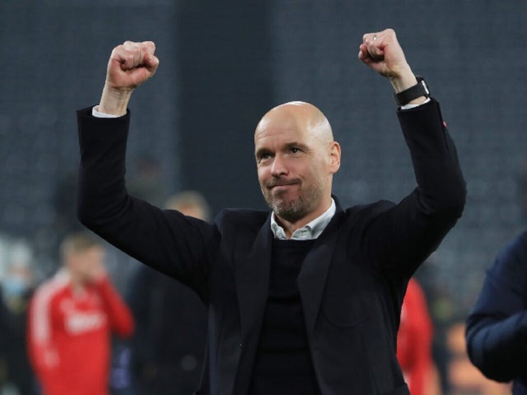Olandezul Erik ten Hag este noul antrenor al lui Manchester United. Se anunță o reconstrucție totală a echipei