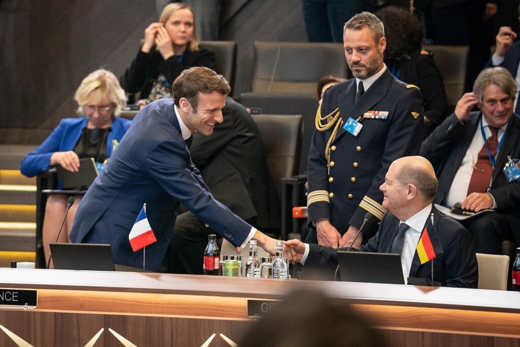 Emmanuel Macron, felicitat de liderii UE pentru victoria din alegeri: „În această perioadă agitată avem nevoie de o Europă solidă”