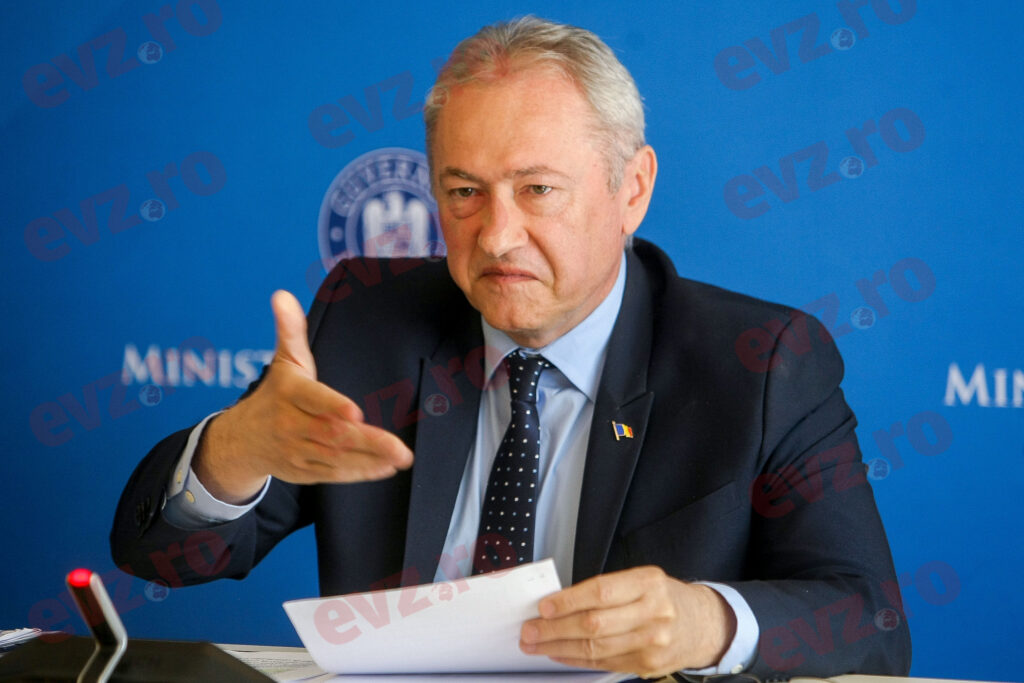 Profesorii au aflat vestea cea mare. Șeful ANAF a lămurit problema meditațiilor