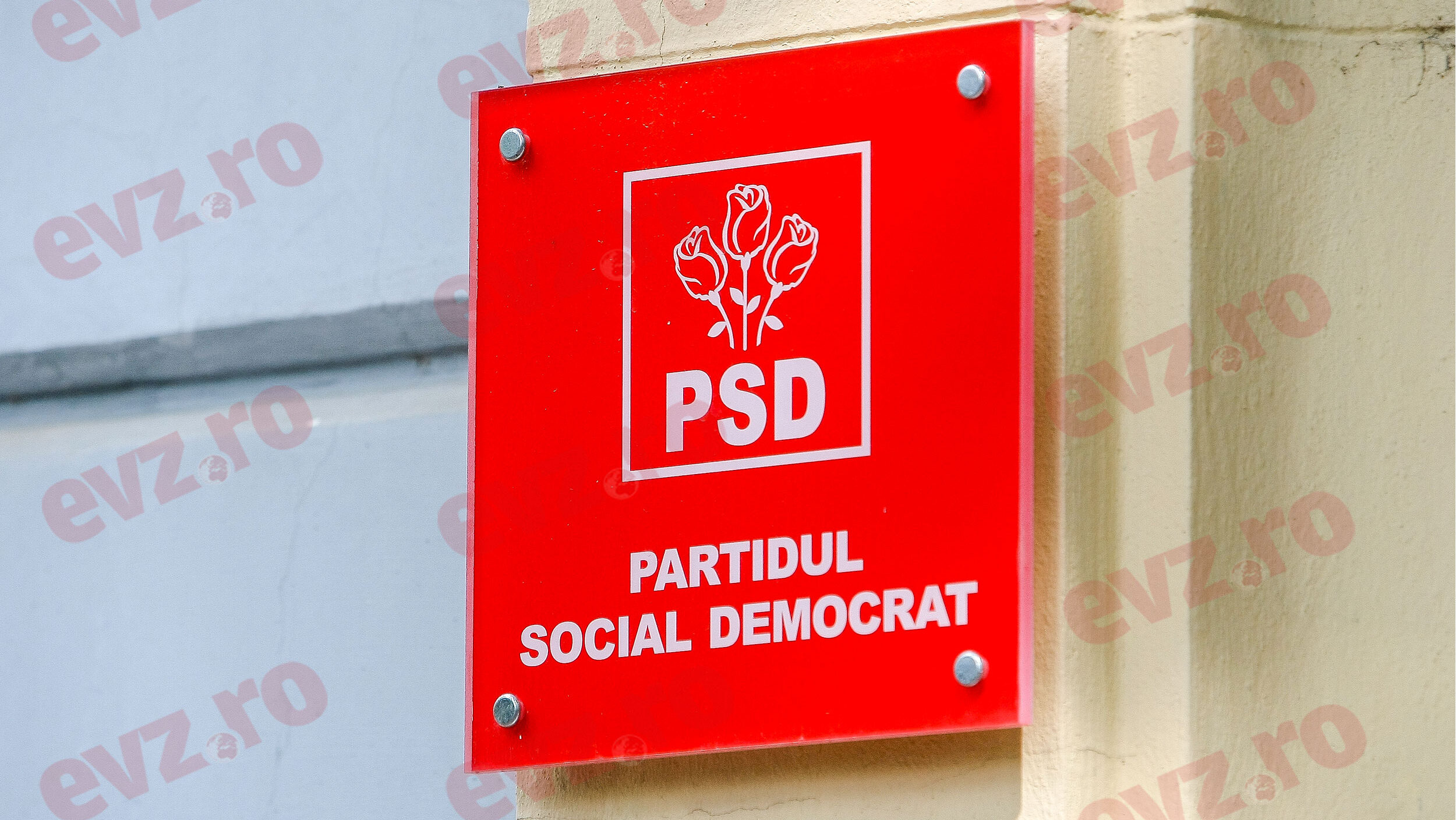 PSD acuză USR că și-a pus oamenii în funcții bine plătite la stat. Suma uriașă invocată de social-democrați