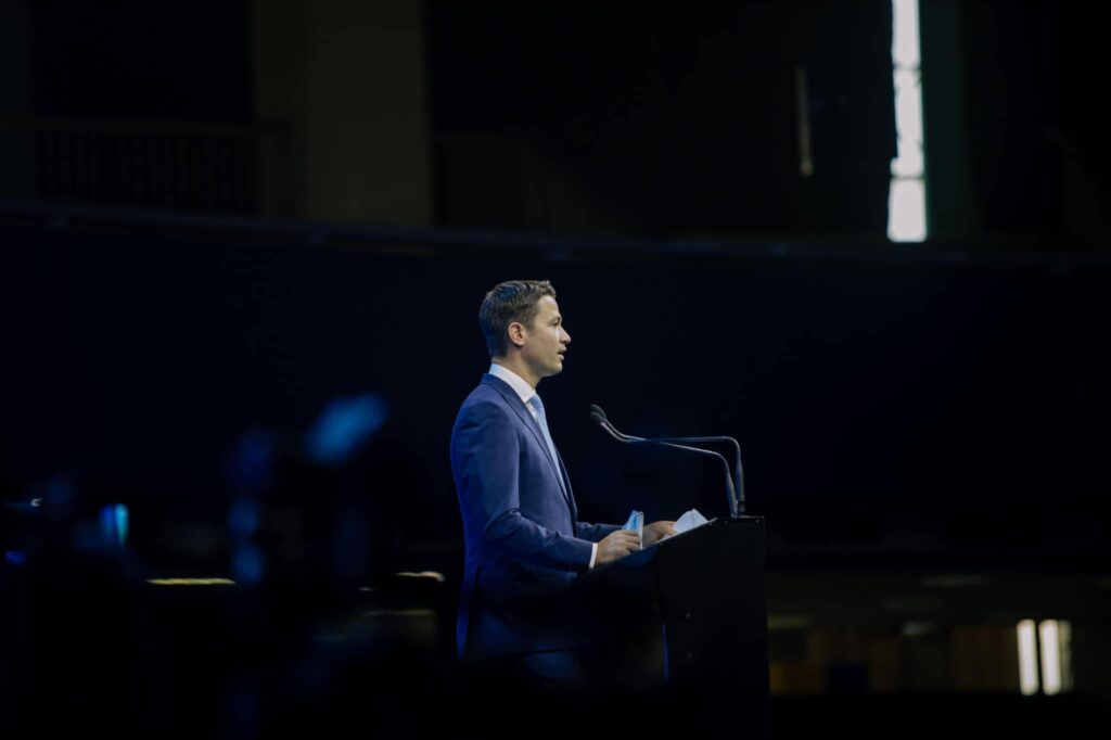 Populația României continuă să scadă alarmant. Soluții ce trebuie luate de urgență pentru a evita dezastrul