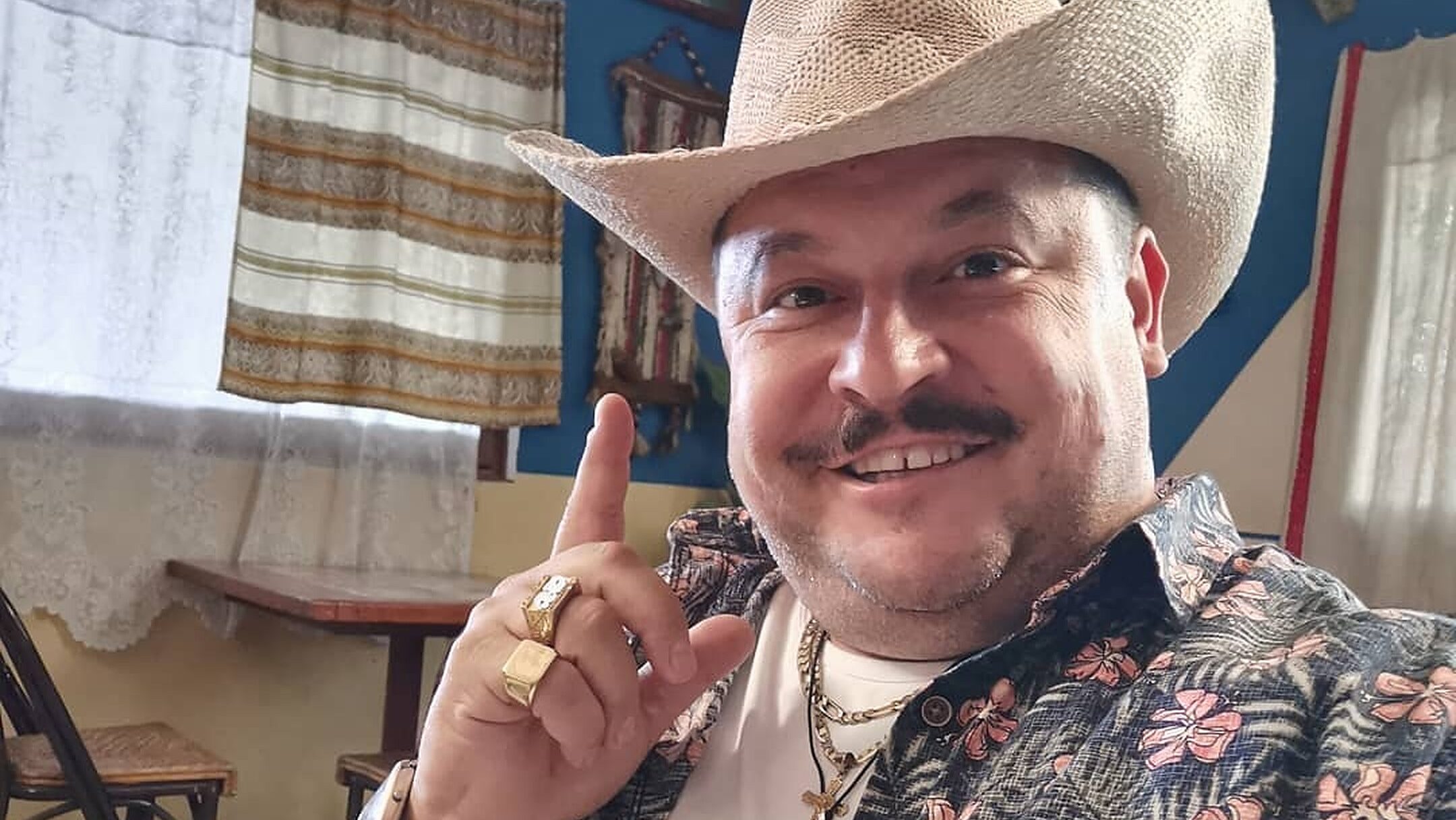 Bobonete, despre ură, boți și presiunea online: Cei care înjură nu sunt oamenii care vin la spectacole