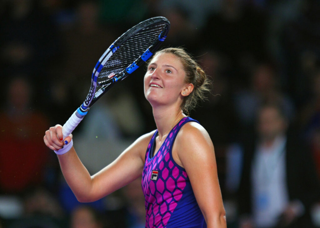 Irina Begu s-a calificat în sferturile de finală de la Madrid. A întrecut-o pe Simona Halep în clasamentul WTA