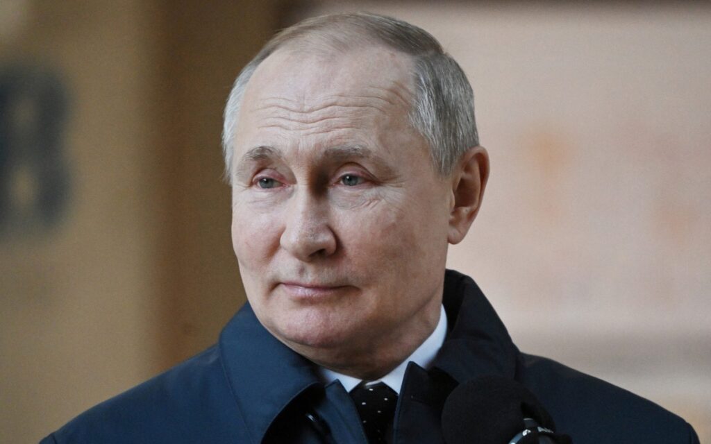 „Vladimir Putin a fost operat”. Cum a ajuns în presa din România această știre. Kremlinul prezintă imagini cu președintele la summitul CSTO