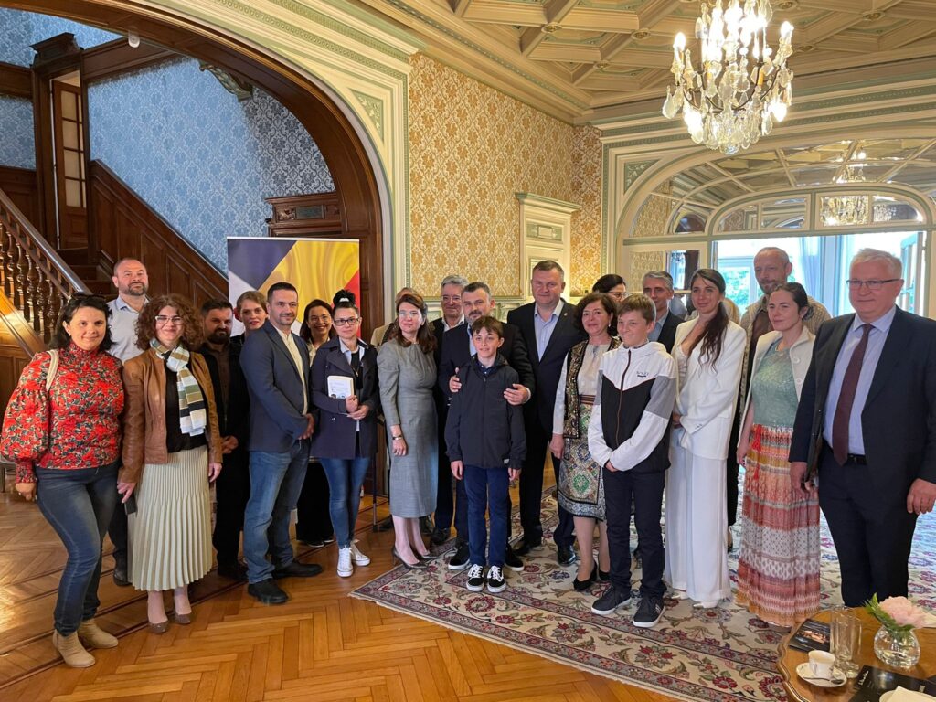 Ziua Românilor de Pretutindeni 2022 a fost marcată în Belgia: „Nu uitați că România vă așteaptă acasă. Și nu uitați că vă iubim!” FOTO