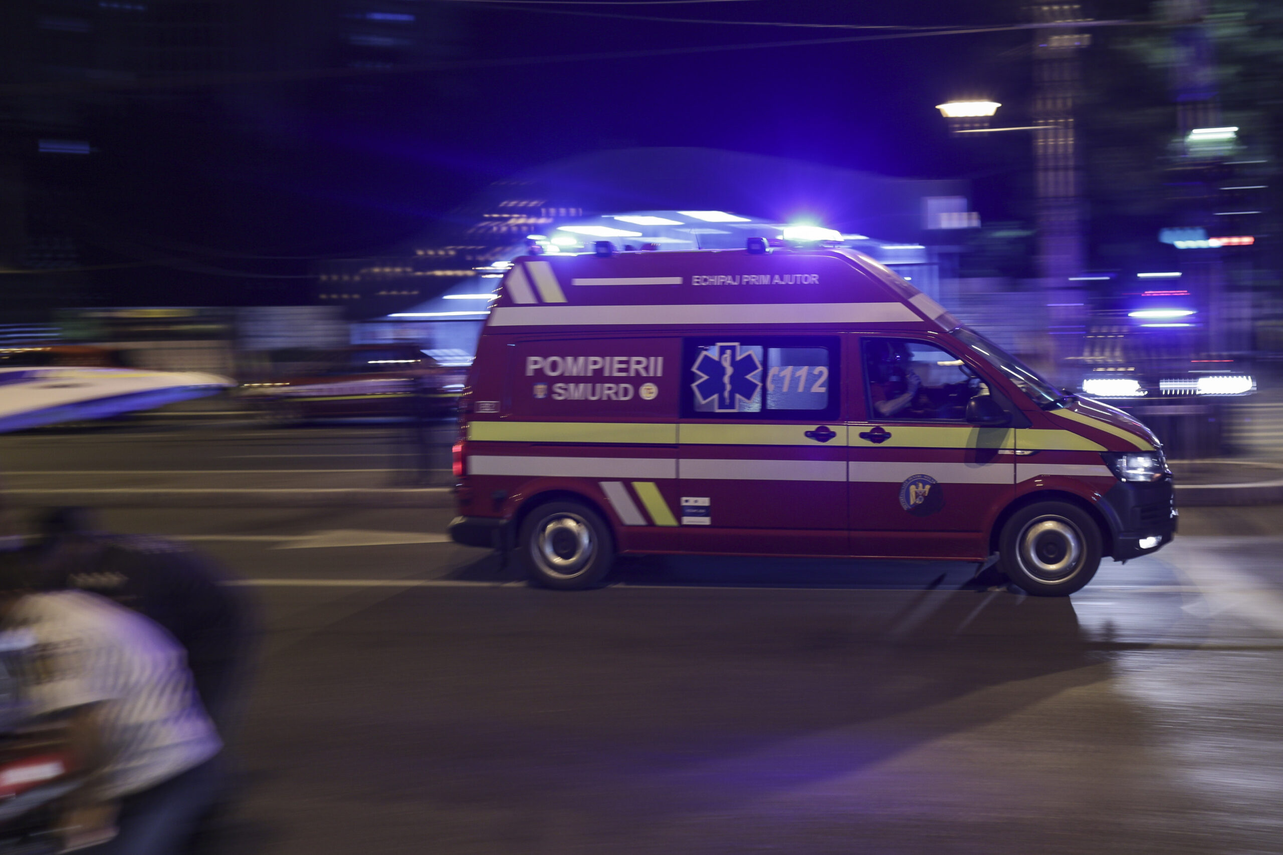Accident pe A1, în Arad. Șapte persoane au ajuns la spital