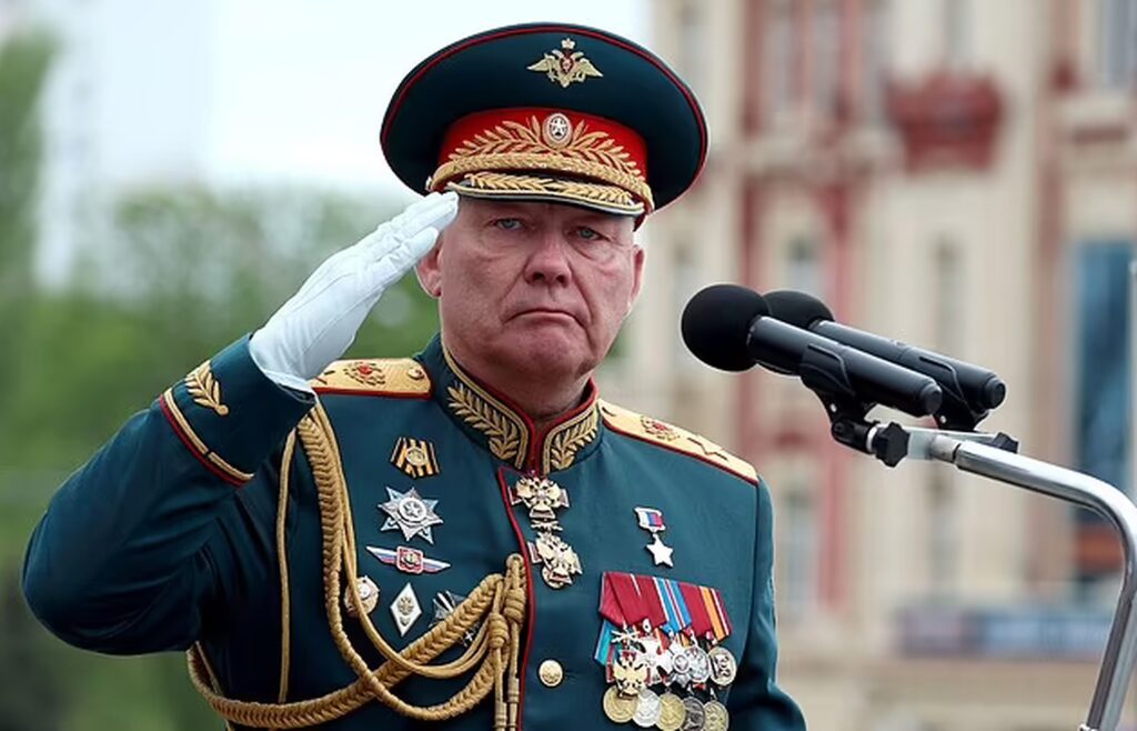 Război în Ucraina. Generalul Dvornikov are la dispoziție 5 zile pentru a ocupa orașul Severodonețk. Ce îi va cere Putin, dacă obiectivul nu va fi atins