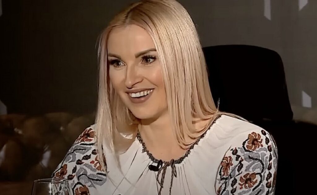 O artistă din România a trecut printr-o experiență unică. A trăit doar cu apă timp de 17 zile