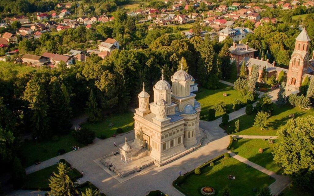 Rămășițele prințului Mircea vor fi mutate la Curtea de Argeș. Dorința regelui Mihai va fi transformată în realitate