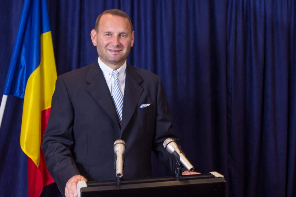 Breaking News. Exclusiv. Viorel Cataramă se întoarce în PNL. Anunțul, făcut la EvZ Play. Ce propunere a primit de la Băsescu