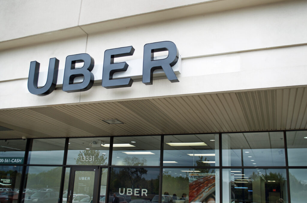 Compania Uber ar fi distrus documente pentru ca acestea să nu ajungă la autoritățile din mai multe țări, inclusiv România