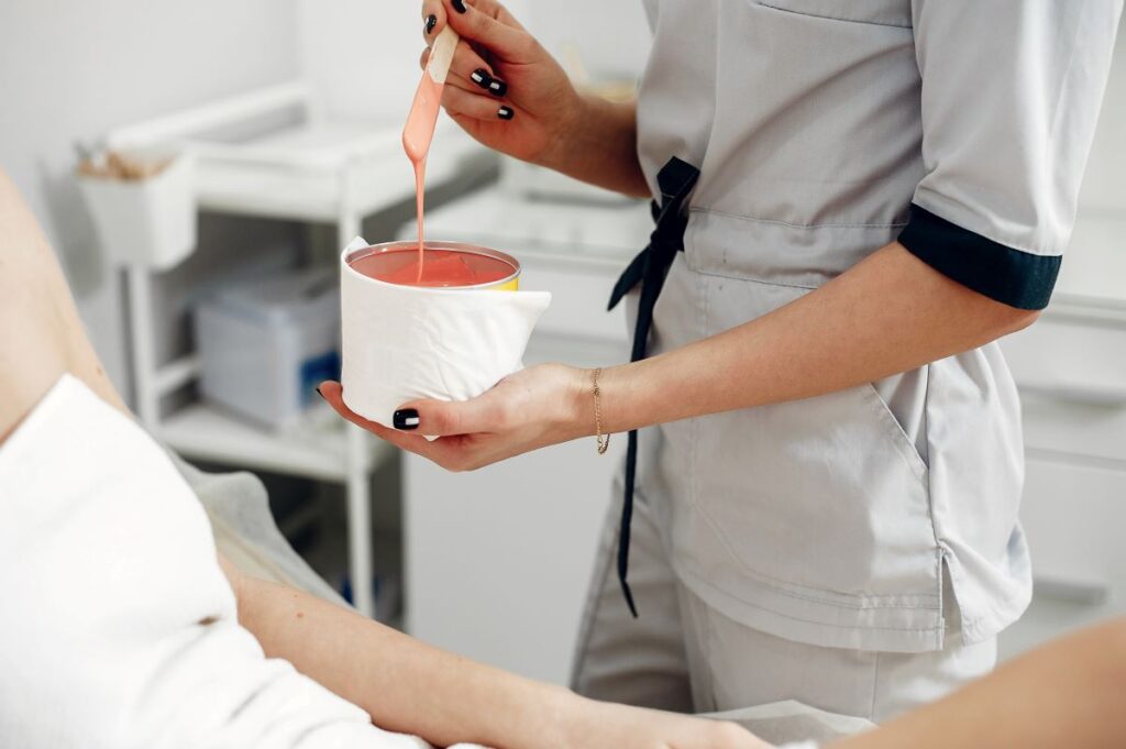 Ce echipamente de epilat aleg cosmeticienele profesioniste?