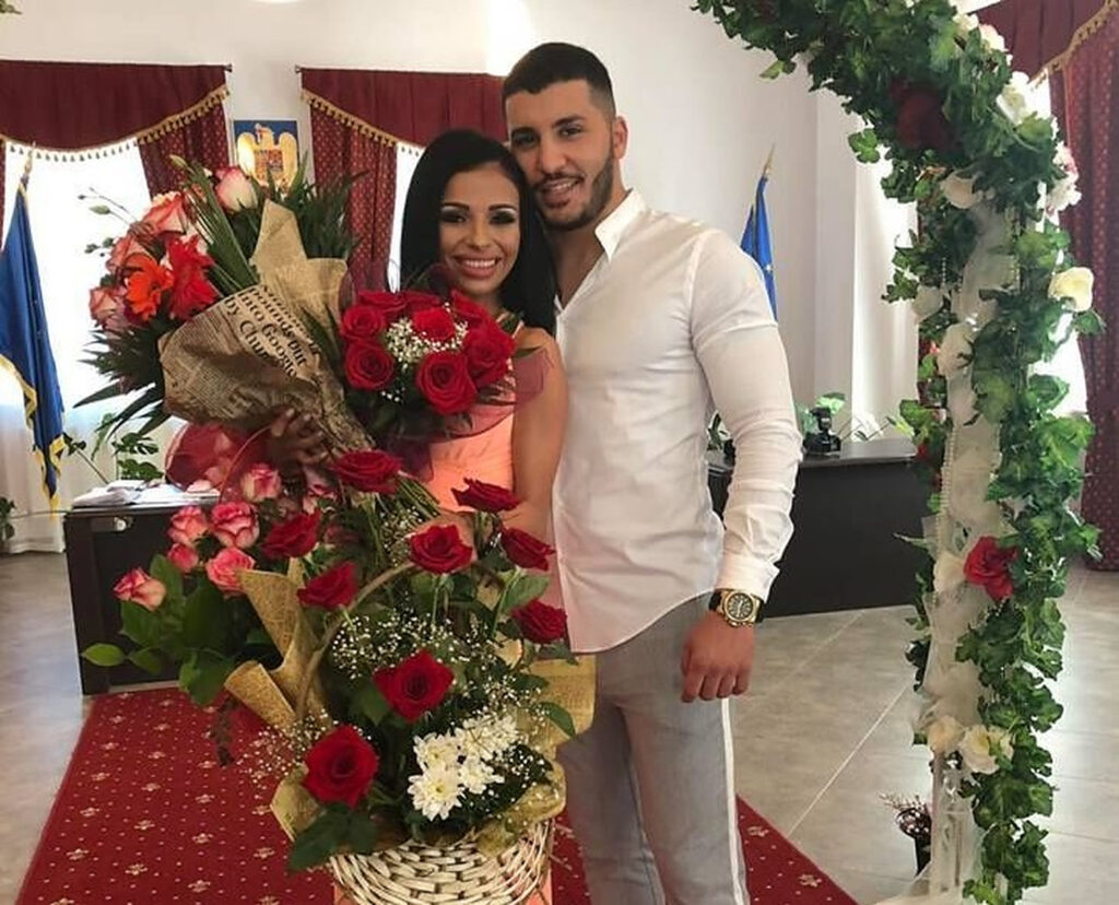 A plouat cu euro la nuntă. Suma fabuloasă strânsă de băiatul lui Nuțu Cămătaru