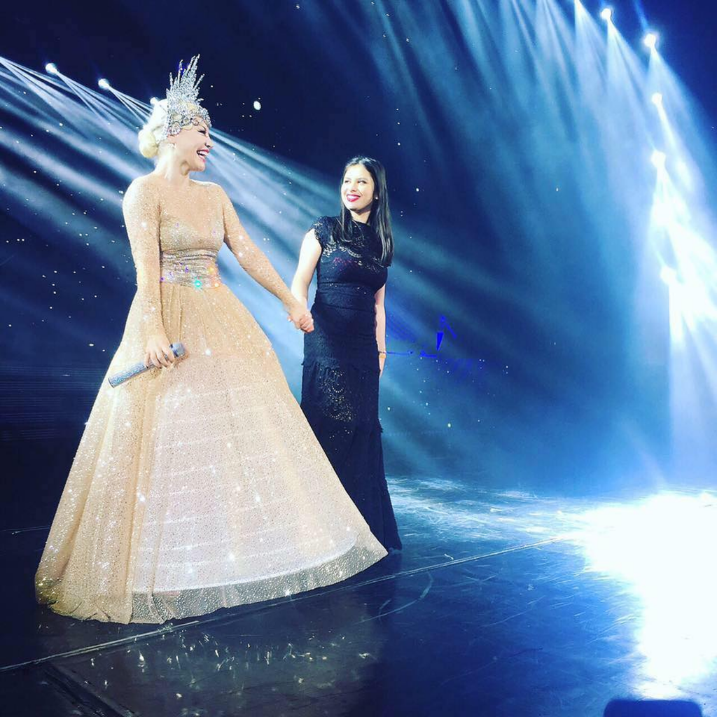 Cum se înțelege Loredana Groza cu fiica ei: „Învață din greșeala mea și n-o mai repeta”. Elena are 24 de ani