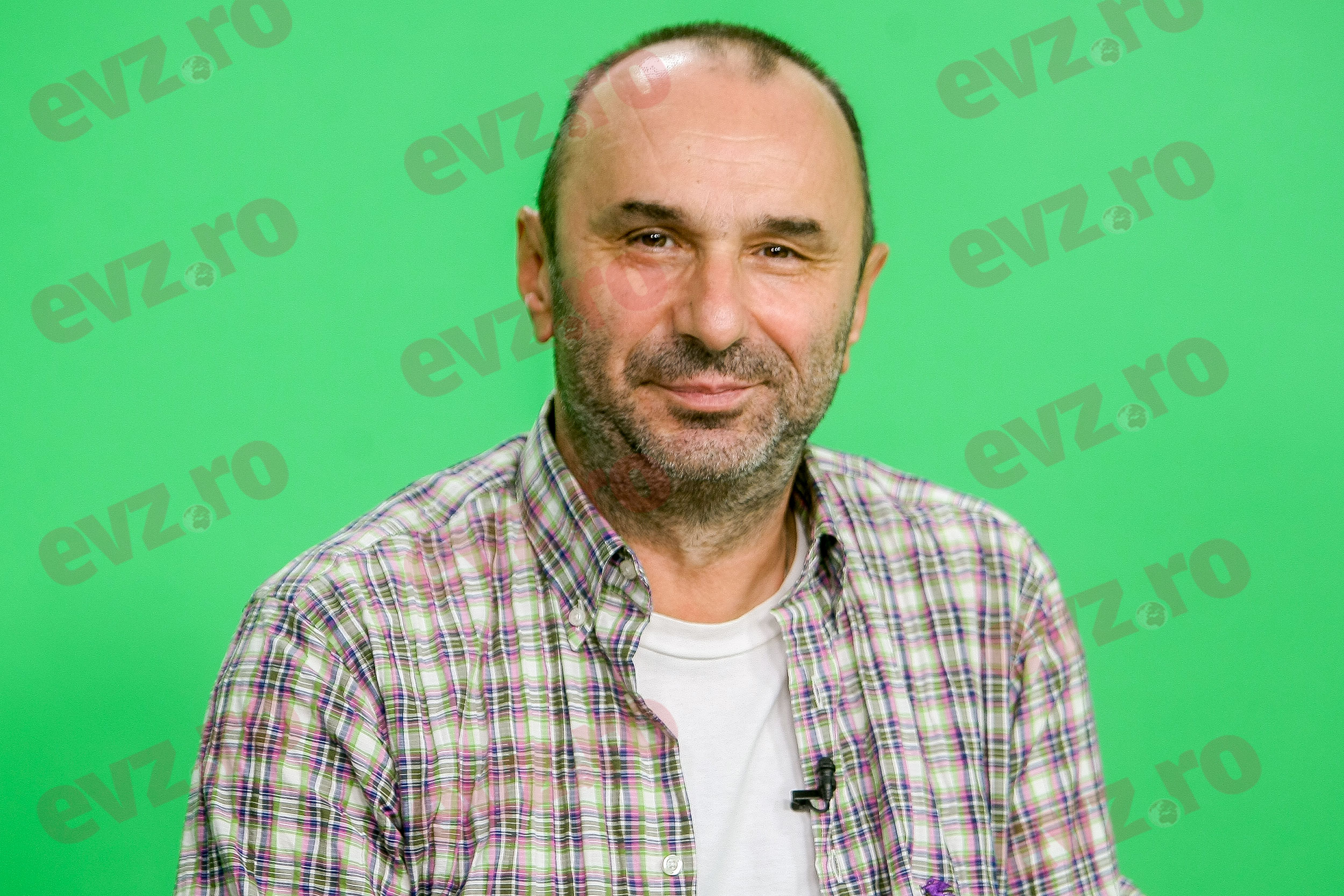 Un poem al lui Marius Tucă