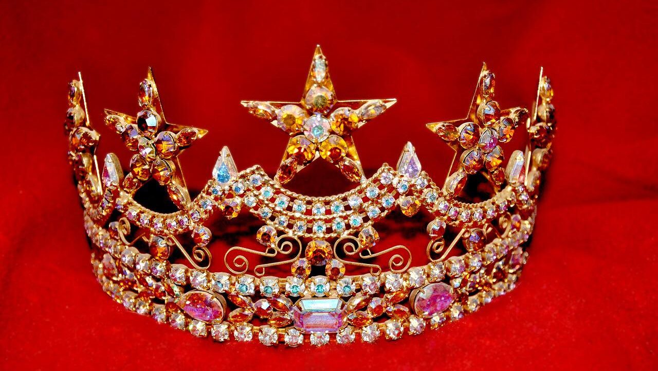 Incident grav la Miss Universe. O concurentă, luată pe targă