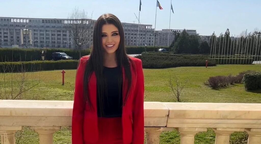 Jurnal cu EBA. Elena Băsescu a debutat pe micul ecran