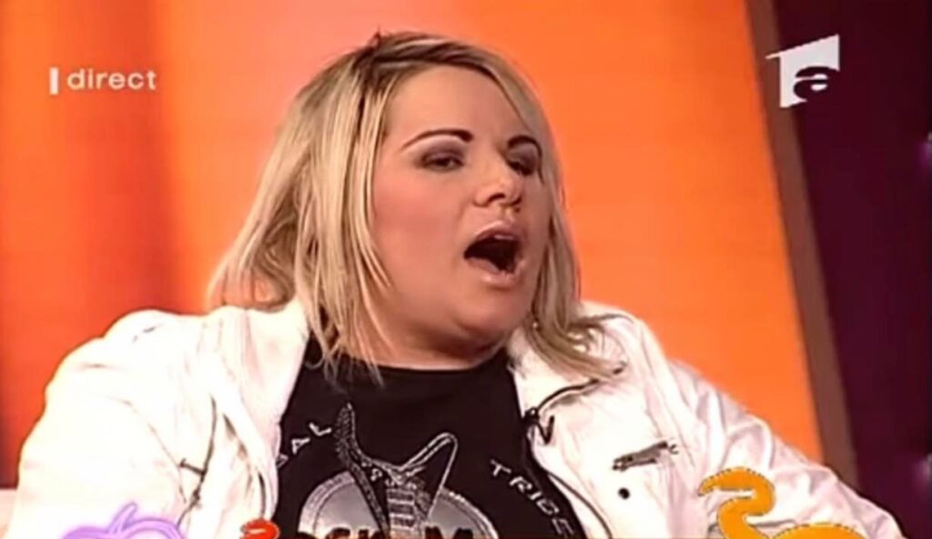 Nikita a fost bătută în Centrul Vechi: M-am trezit cu pumni în stomac, cap în gură