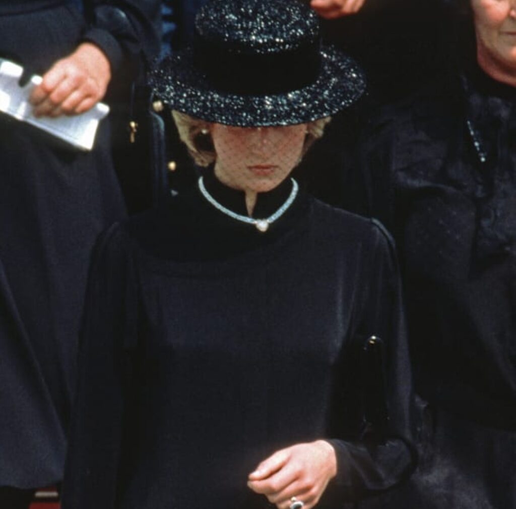 Profeție teribilă a Prințesei Diana despre Charles. Ce îl așteaptă pe rege după încoronare