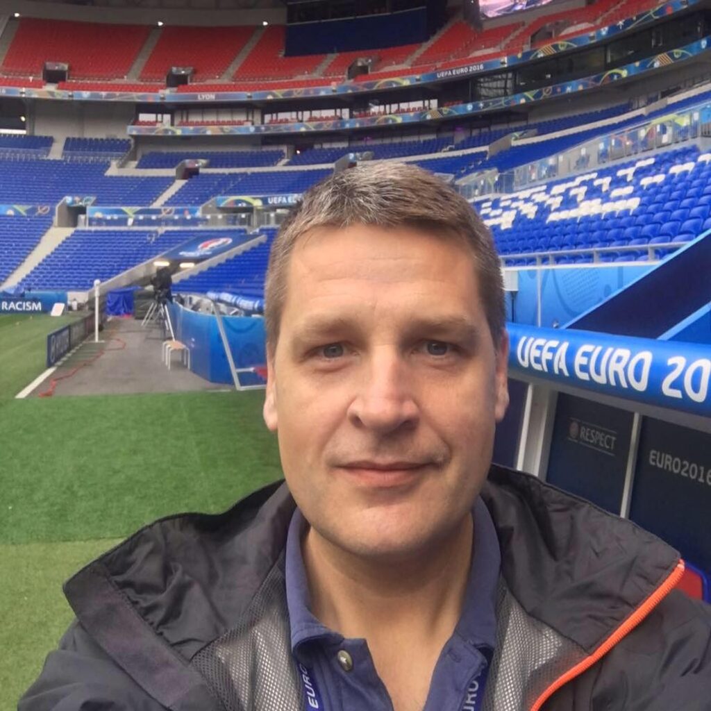 Costi Mocanu, numit director al departamentului de ştiri de la Prima TV. Cine este redactor-şef al FOCUS