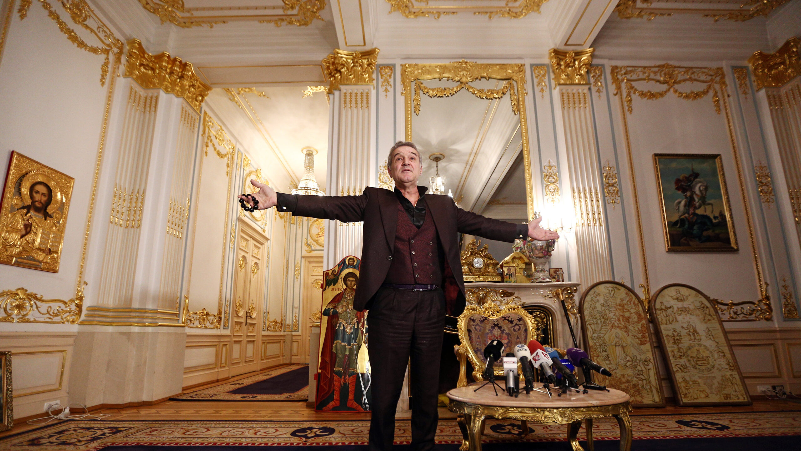 Gigi Becali crede că a găsit calea potrivită ca să dobândească palmaresul Stelei