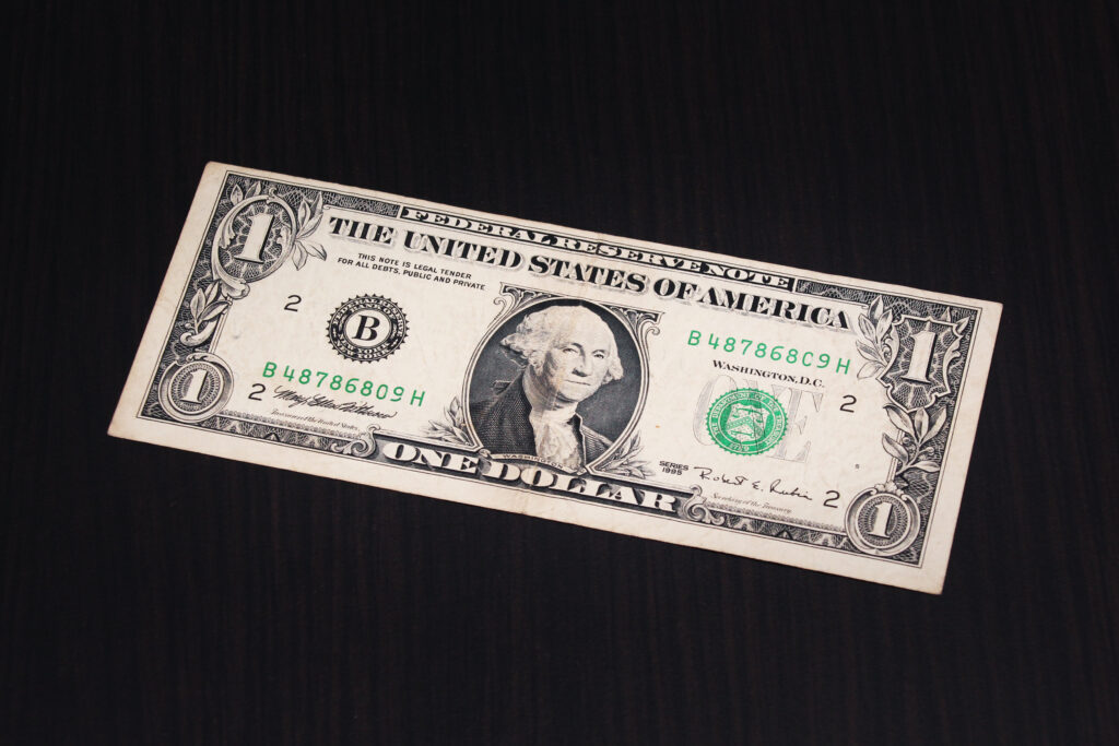 Hegemonia Dolarului SUA este în pericol. Analiză Business Standard