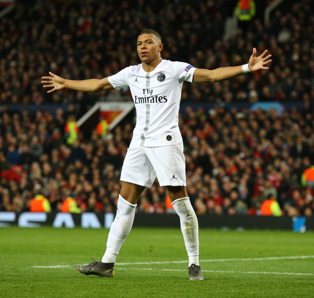 Mbappe, dublă de senzație în meciul cu Nantes. PSG este liderul clasamentului. Video