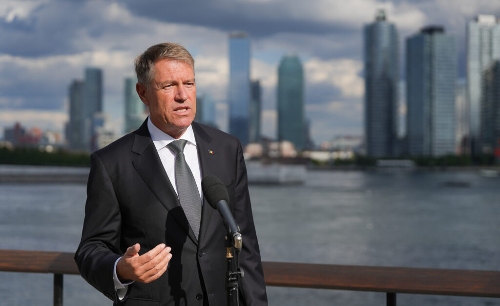 Klaus Iohannis și achiziția a 600 mașini BMW pentru Poliția Română. „Să verifice toate lucrurile la sânge”