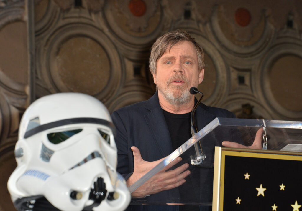 Mark Hamill, actorul din Star Wars, a donat 500 de drone Ucrainei. „Zelenski m-a rugat să devin ambasador al Armatei de drone”