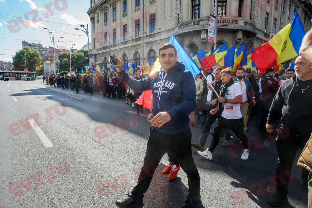 George Simion profețește apocalipsa facturilor. Cu ce îi amenință pe români ca să iasă în stradă: „În noiembrie o sa fie mult prea târziu”