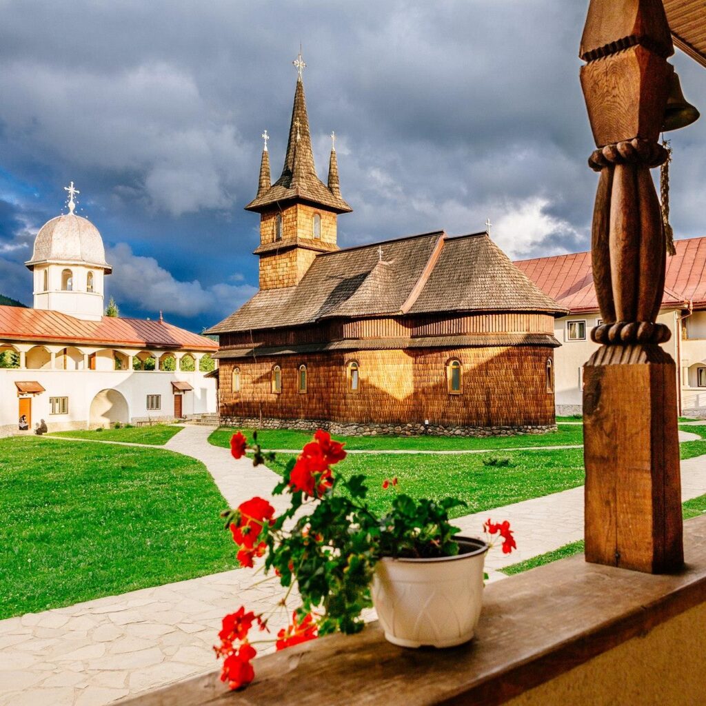 Ritmuri de polifonie culturală - tabăra internațională la Oașa