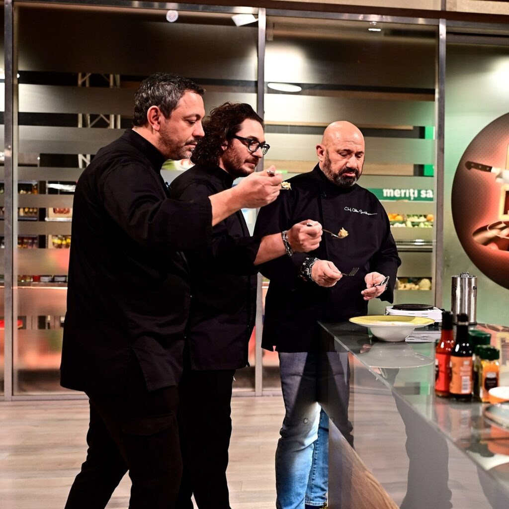 Moment inedit în bucătăria „Chefi la cuțite”. Un american din Hawaii, care călătorește de opt ani în jurul lumii, vine să impresioneze