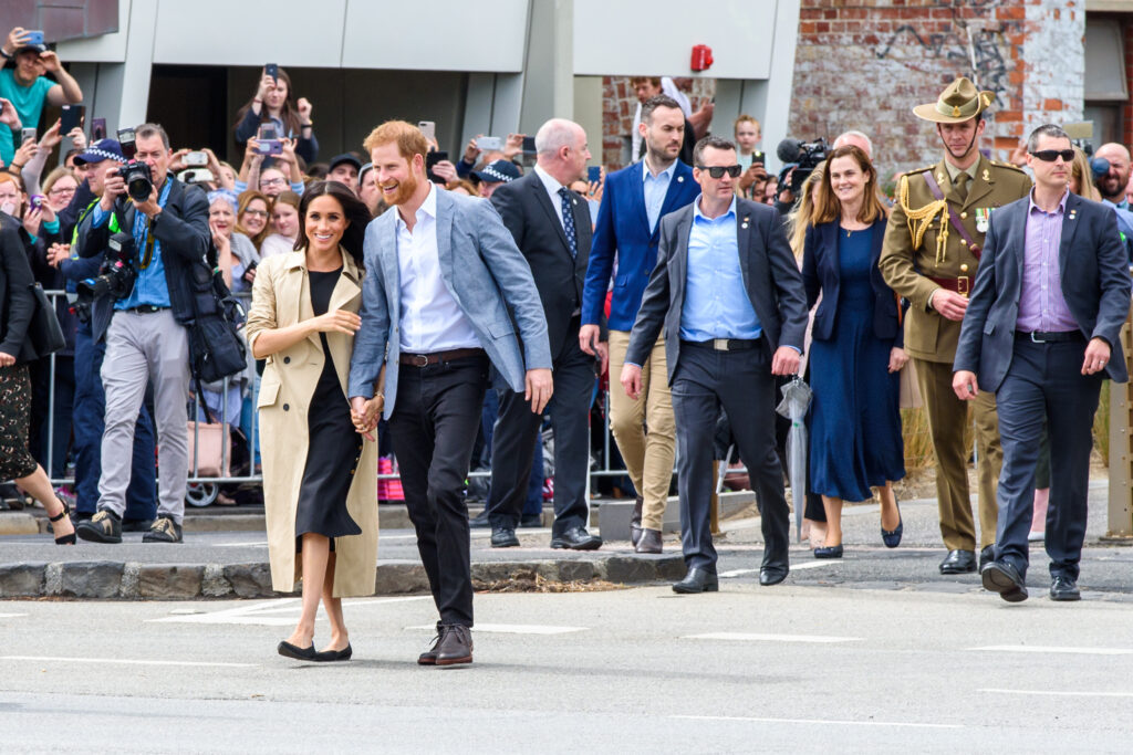 Prințul Harry și Meghan Markle au mințit pe toată lumea. Au vrut ca britanicii să nu afle, dar au fost dați de gol