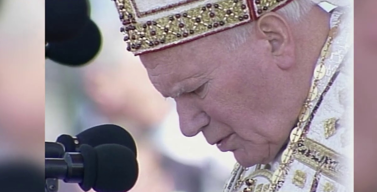 Procesiune cu relicva Sfântului Ioan Paul al II-lea, duminică, în București. Traseul și programul evenimentului