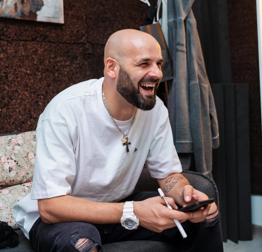 Fiica lui Nosfe a transmis un mesaj pentru tatăl ei la mai bine de o lună de la moartea artistului. La ce s-a gândit Iris