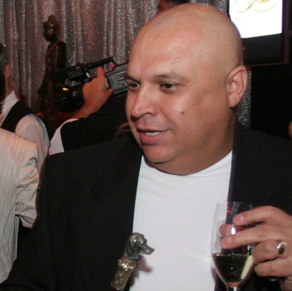 Imagini rare de la nunta lui Oneață. Cum arătau Adrian Minune și Vali Vijelie în anul 1997. Video