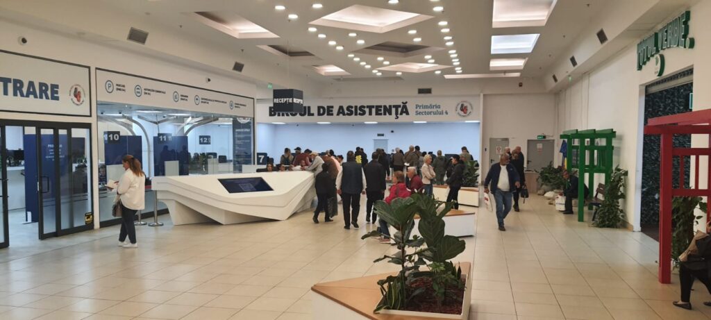 Peste 2.000 de persoane, imunizate complet împotriva COVID-19 la centrele de vaccinare din Sectorul 4, s-au programat deja pentru ridicarea tichetelor de masă restante