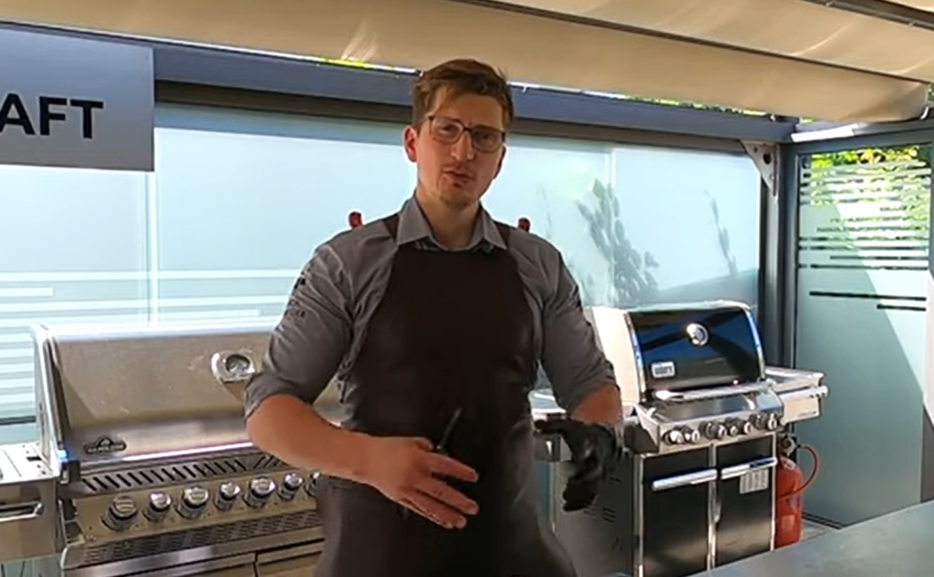 Un măcelar a fost amenințat cu moartea de vegani. „Spun că mă bagă la mașina de tocat carne”