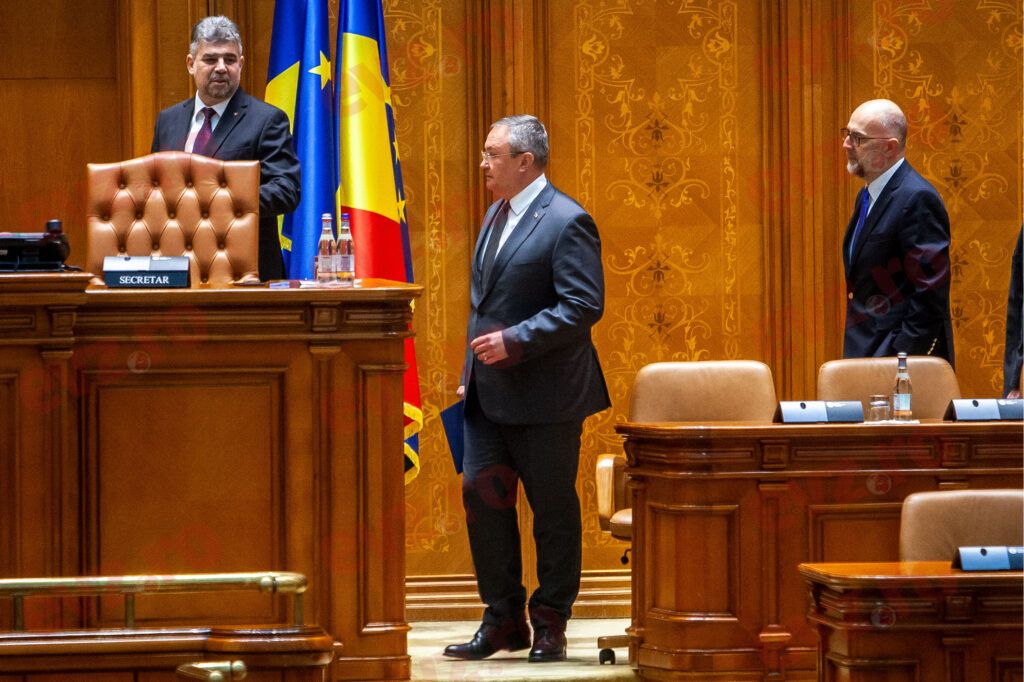 Mai e o zi până la vestea cea mare. Se măresc sau nu pensiile cel puțin cu rata inflației?