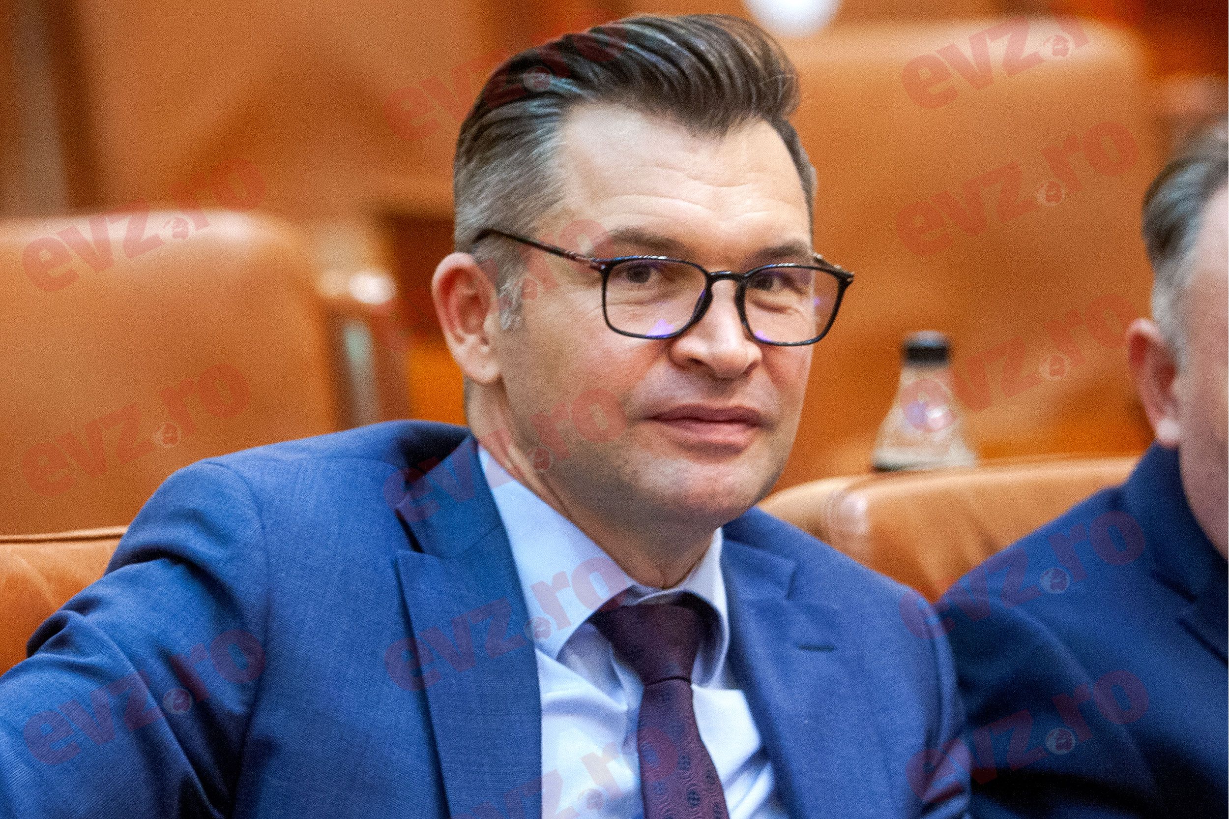 Ionuț Stroe îi dă dreptate lui Alin Tișe. În PNL începe lupta pentru identitatea partidului