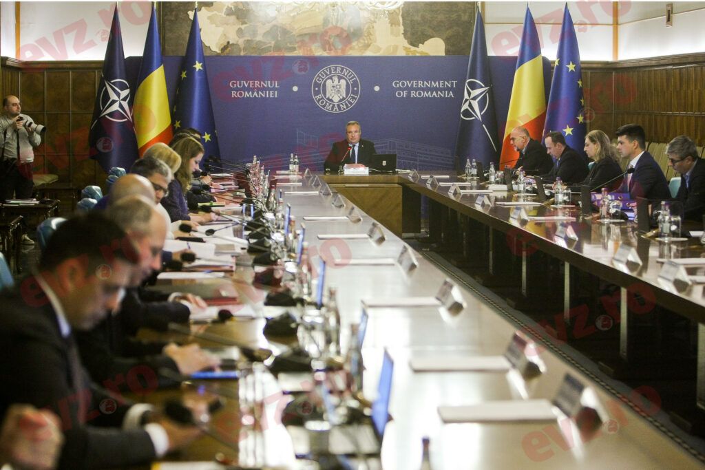 Guvernul a aprobat Legea bugetului pentru 2023. Bugetarii vor avea salarii și mai mari