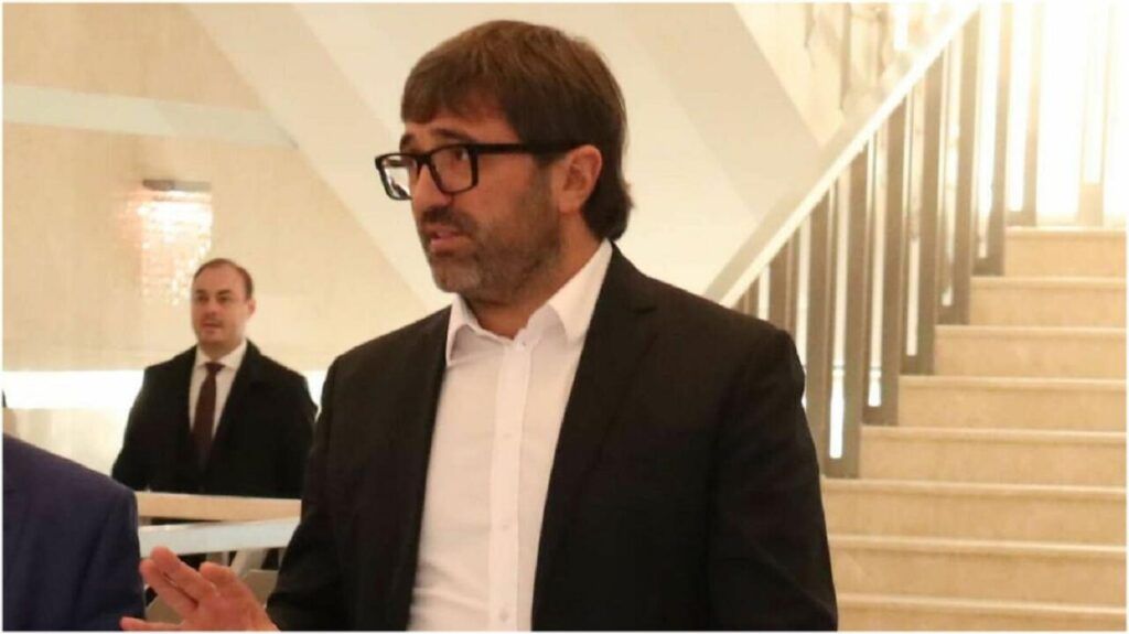 Fostul deputat Vladimir Andronachi ar putea schimba din nou casa pe puşcărie. Motivul invocat de procurori