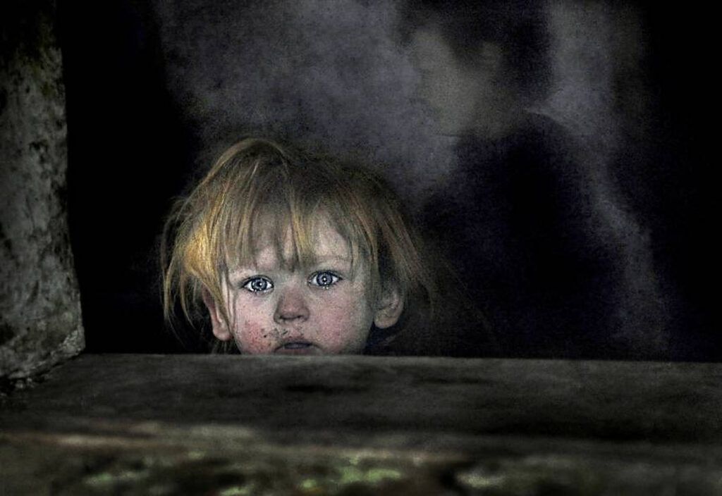 Portretul unei fetițe i-a adus peste 200 de premii. Cea mai premiată fotogafie din lume, expusă la Oradea