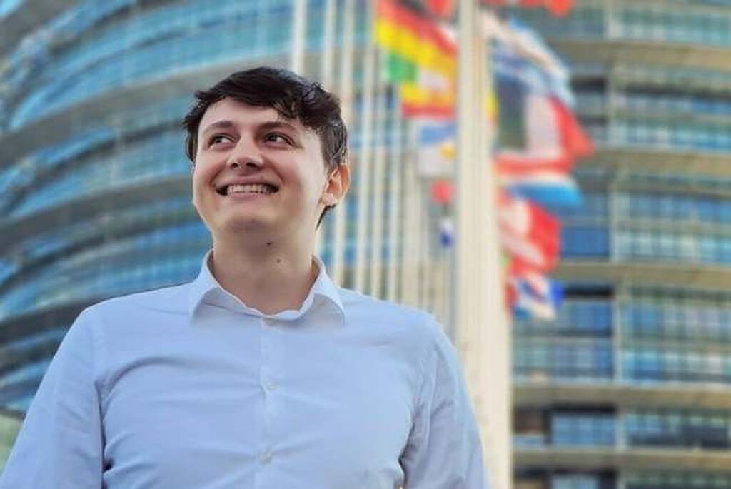 Orădeanul cu numele căruia Universitatea Manchester a instituit un premiu, militant pentru dezincriminarea posesiei de canabis