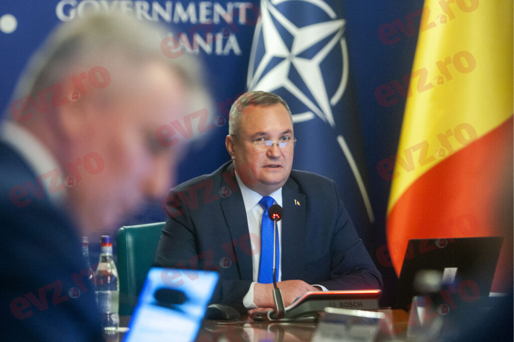 Nicolae Ciucă a convocat o ultimă ședință de Guvern pentru duminică. Pregătiri intense pentru rotativa de săptămâna viitoare