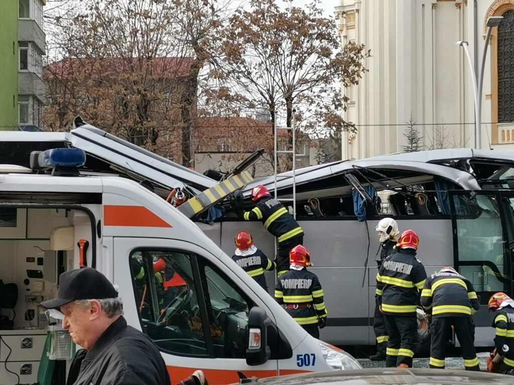 Accidentul de la Pasajul Unirii. Ce s-a întâmplat cu câteva secunde înainte de impact. Noi informații despre starea victimelor