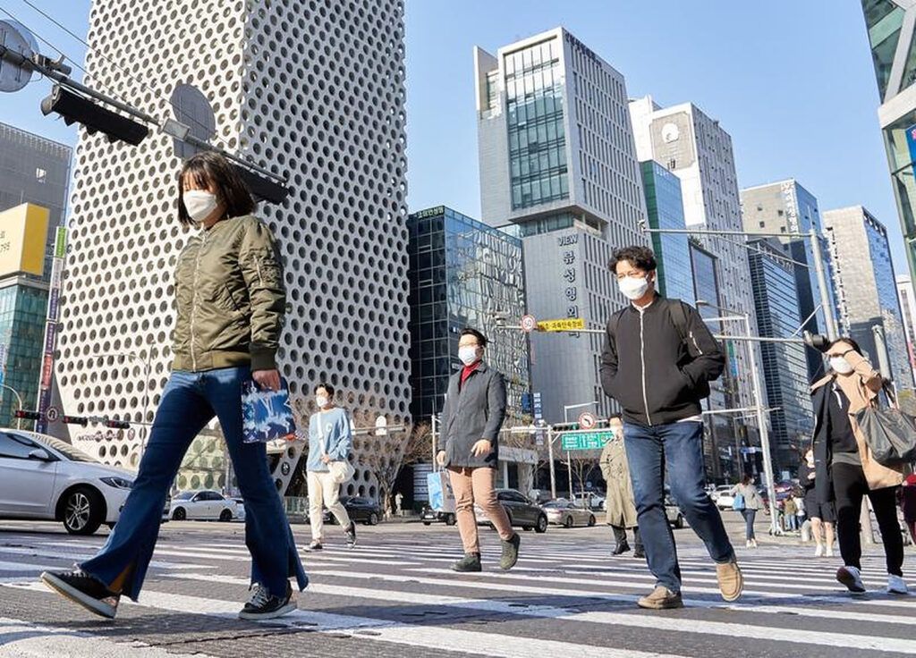 Sud-coreenii sunt pe cale să întinerească cu un an sau doi. Se dă lege