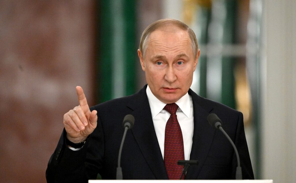 Vladimir Putin pregătește Rusia pentru „războiul veșnic” cu Occidentul. Dezvăluiri de la o întâlnire privată